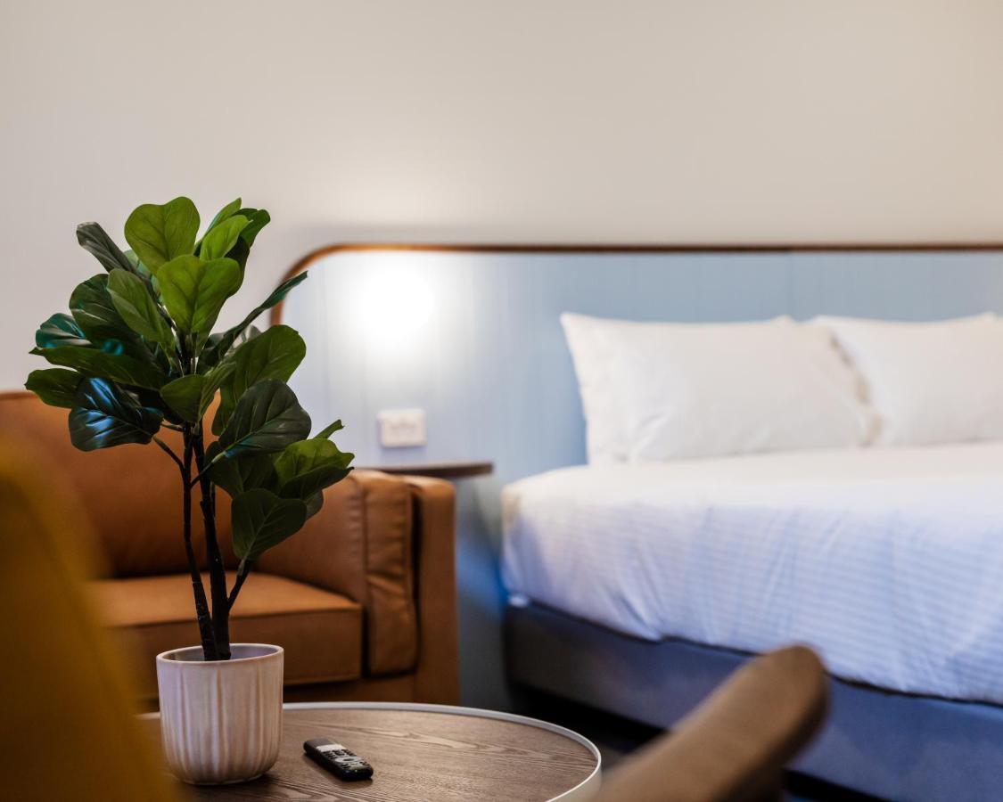 Peninsula Hotel Motel Аделейд Екстериор снимка