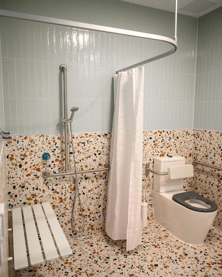 Peninsula Hotel Motel Аделейд Екстериор снимка
